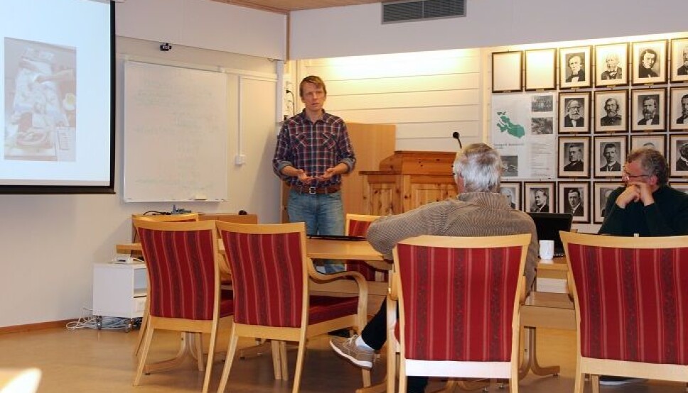 Sivert Mauset orienterte formannskapet i Surnadal om INVet.
