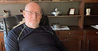 Georg Storholt var 13 år den gang han holdt på å brenne inn. Han hoppet ut på baksida av huset for å redde livet sitt Georg Storholt var 13 år den gang han holdt på å brenne inn. Han hoppet ut på baksida av huset for å redde livet sitt