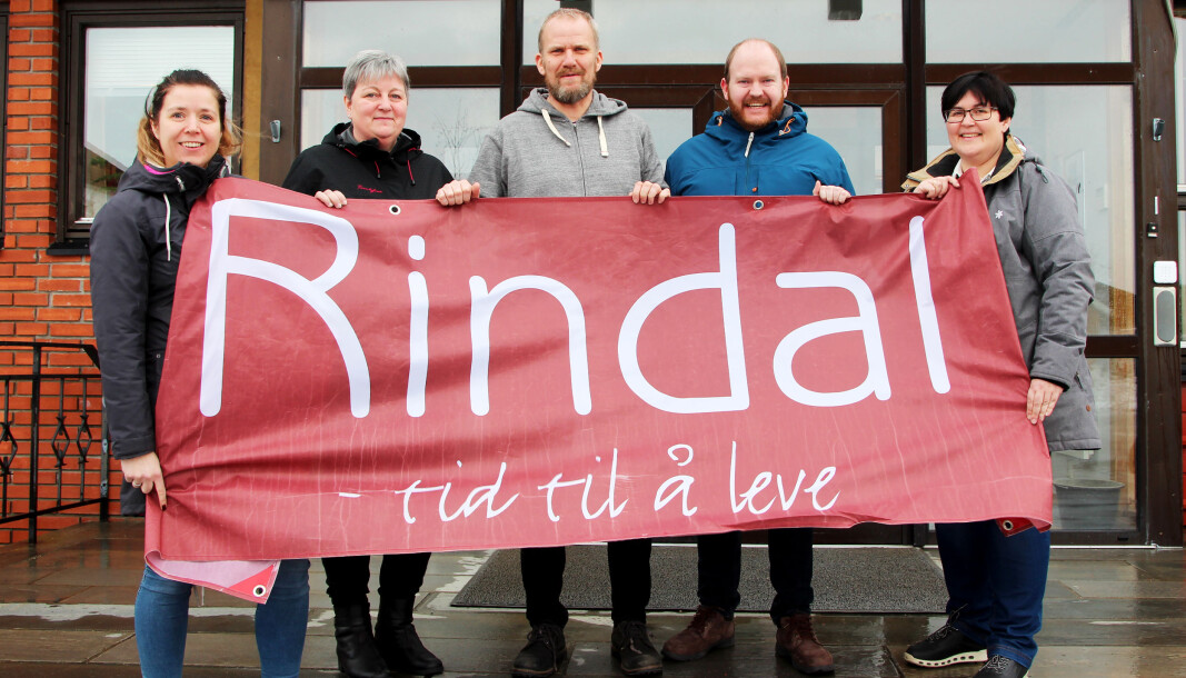 Marit Mogset (f.v.), Sigrid Skjølsvold, Morten Møller, Øystein Hjelle Bondhus og Vibeke Langli i Tid til å leve-redaksjonen (arkivbilde). Tom Godtland er også med i redaksjonen, men var ikke til stede da bildet ble tatt. Marit Mogset (f.v.), Sigrid Skjølsvold, Morten Møller, Øystein Hjelle Bondhus og Vibeke Langli i Tid til å leve-redaksjonen (arkivbilde). Tom Godtland er også med i redaksjonen, men var ikke til stede da bildet ble tatt.