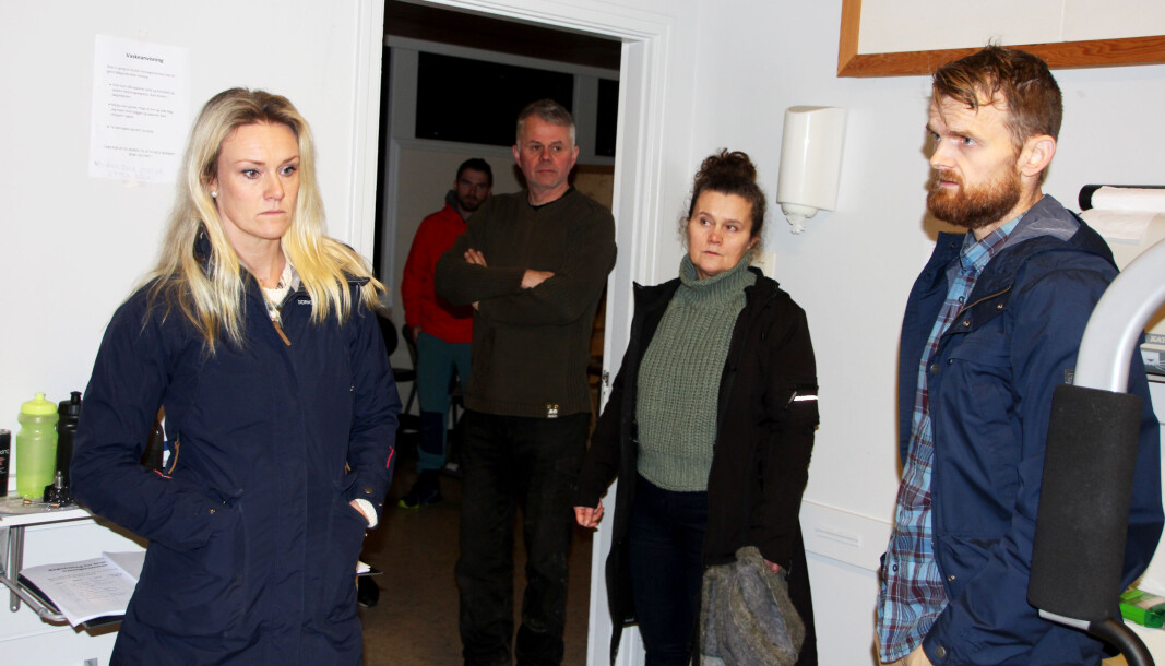 Gjertrud Heggem (f.v., Bøfjorden IL), Magne Riksheim (bak, FAU Bøfjorden barnehage), Ingebrigt Garthe (Bøfjorden Grendelag), Gunhild Bøklep Bøe (Bøfjorden Grendelag) og Anders Melling (Bøfjorden IL og Bøfjorden Grendelag) Gjertrud Heggem (f.v., Bøfjorden IL), Magne Riksheim (bak, FAU Bøfjorden barnehage), Ingebrigt Garthe (Bøfjorden Grendelag), Gunhild Bøklep Bøe (Bøfjorden Grendelag) og Anders Melling (Bøfjorden IL og Bøfjorden Grendelag)