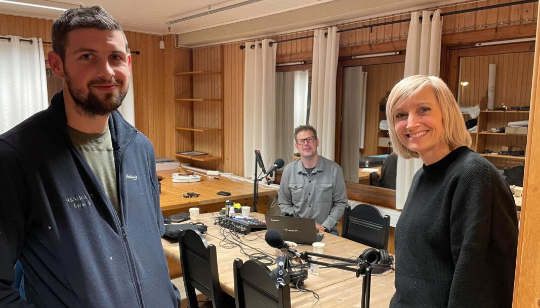 Gøran Bolme (t.v.) og Åse Børset er gjester hos Karstein Mauset (i midten) og Øystein Hjelle Bondhus i episode 4 av Trollheimspodden. Gøran Bolme (t.v.) og Åse Børset er gjester hos Karstein Mauset (i midten) og Øystein Hjelle Bondhus i episode 4 av Trollheimspodden.