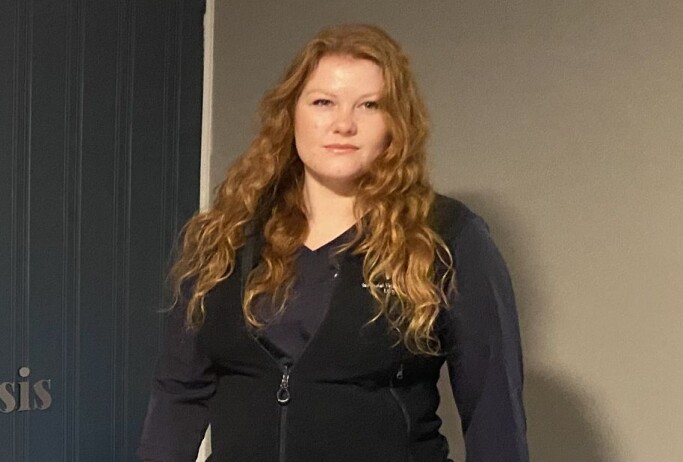 Vigdis Burger er nyutdannet veterinær, og har spesialisert seg på ku og hest. Vigdis Burger er nyutdannet veterinær, og har spesialisert seg på ku og hest.
