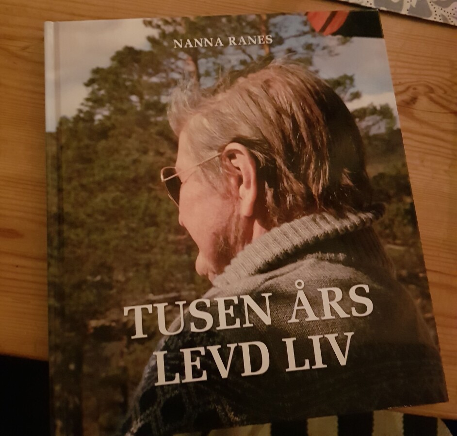 Tusen års levd liv samlet mellom to permer