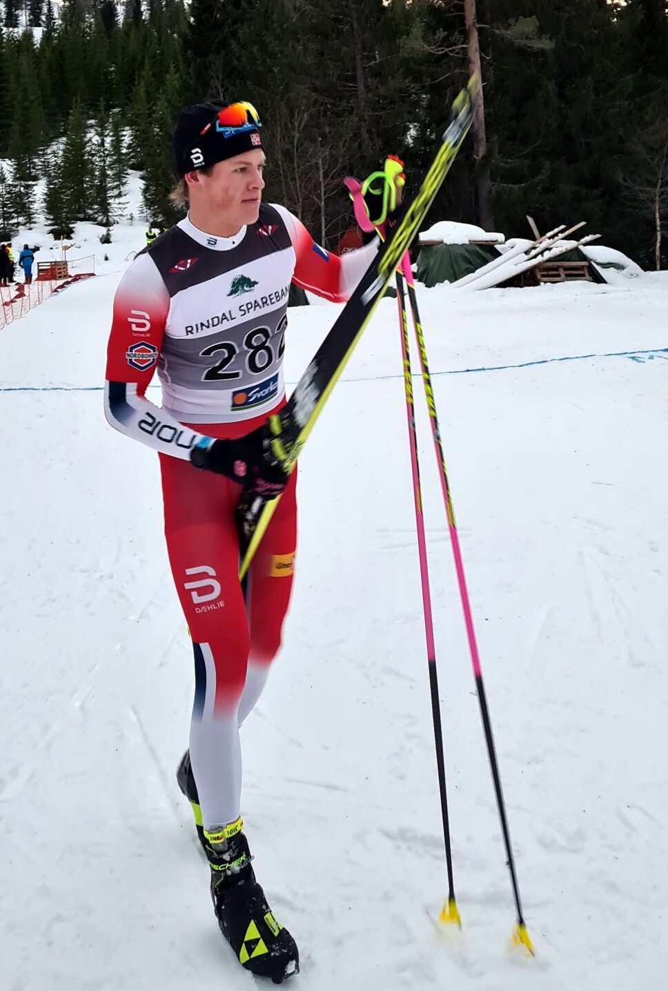 Vinnaren like etter målgang.