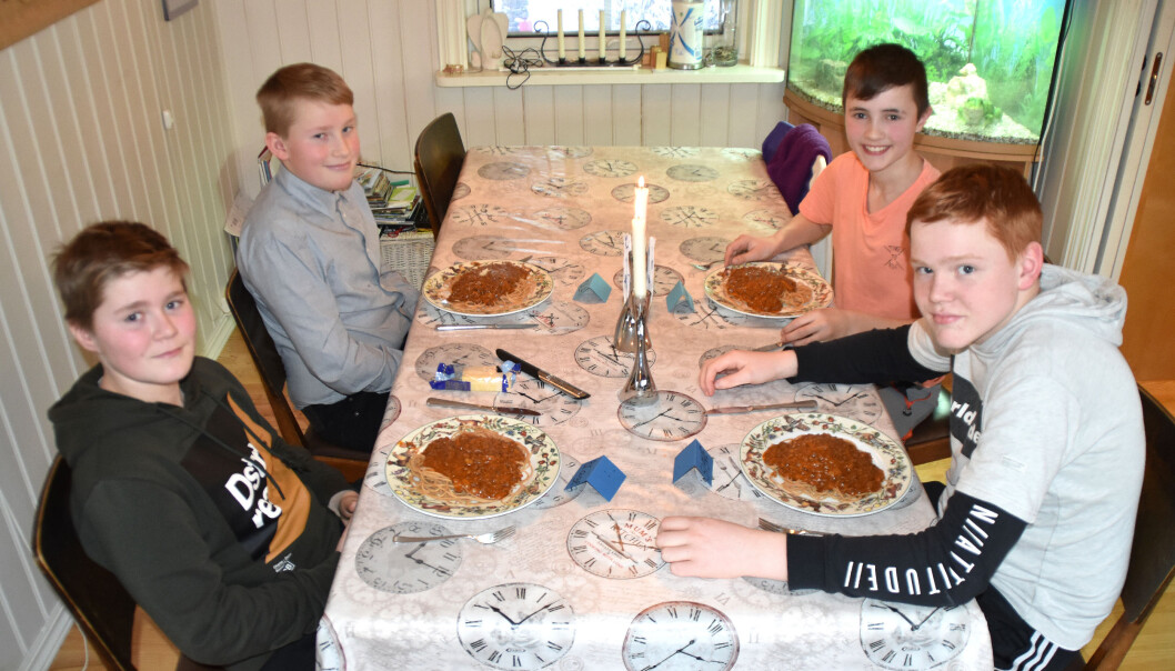 Brage Ulvund, Ola Magnar Tellesbø, Sigve Holten og Åsmund Humberset er klare for hovedrett Brage Ulvund, Ola Magnar Tellesbø, Sigve Holten og Åsmund Humberset er klare for hovedrett