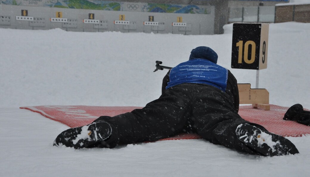 Illustrasjonsbilde av skiskyting Illustrasjonsbilde av skiskyting