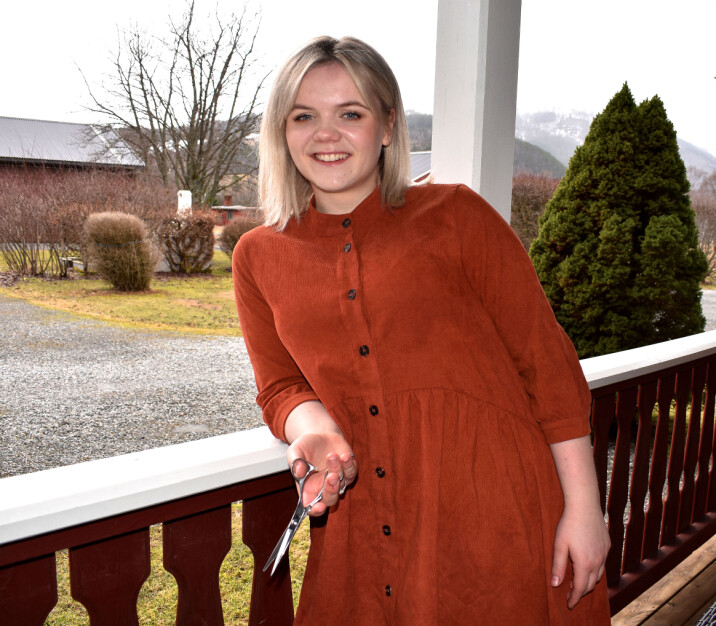 Elinor Sæterøy starter Sæterøy Frisør