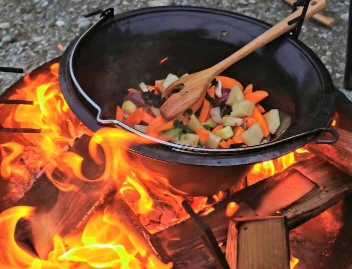 Mat over åpen flamme Mat over åpen flamme