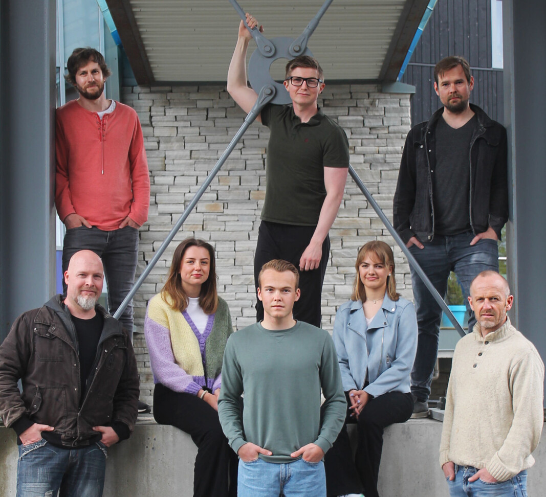 Erkki Morten Klami (bak f.v.), Brage Kristian Einum, Ola Langli, Rolf Paulsen (foran f.v.), Hannah Sjøflot Bremer, Torstein Snekvik, Ellen Svendsen Fiske og Halvor Drøpping er blant aktørene når SKUV arrangerer «Viva la vida – det beste fra Coldplay» i november. Også Toril Moe, Olav Nergård Tørset, Sondre Skogseth og Øystein Hjelle Bondhus blir å se på scenen i Surnadal kulturhus. Erkki Morten Klami (bak f.v.), Brage Kristian Einum, Ola Langli, Rolf Paulsen (foran f.v.), Hannah Sjøflot Bremer, Torstein Snekvik, Ellen Svendsen Fiske og Halvor Drøpping er blant aktørene når SKUV arrangerer «Viva la vida – det beste fra Coldplay» i november. Også Toril Moe, Olav Nergård Tørset, Sondre Skogseth og Øystein Hjelle Bondhus blir å se på scenen i Surnadal kulturhus.