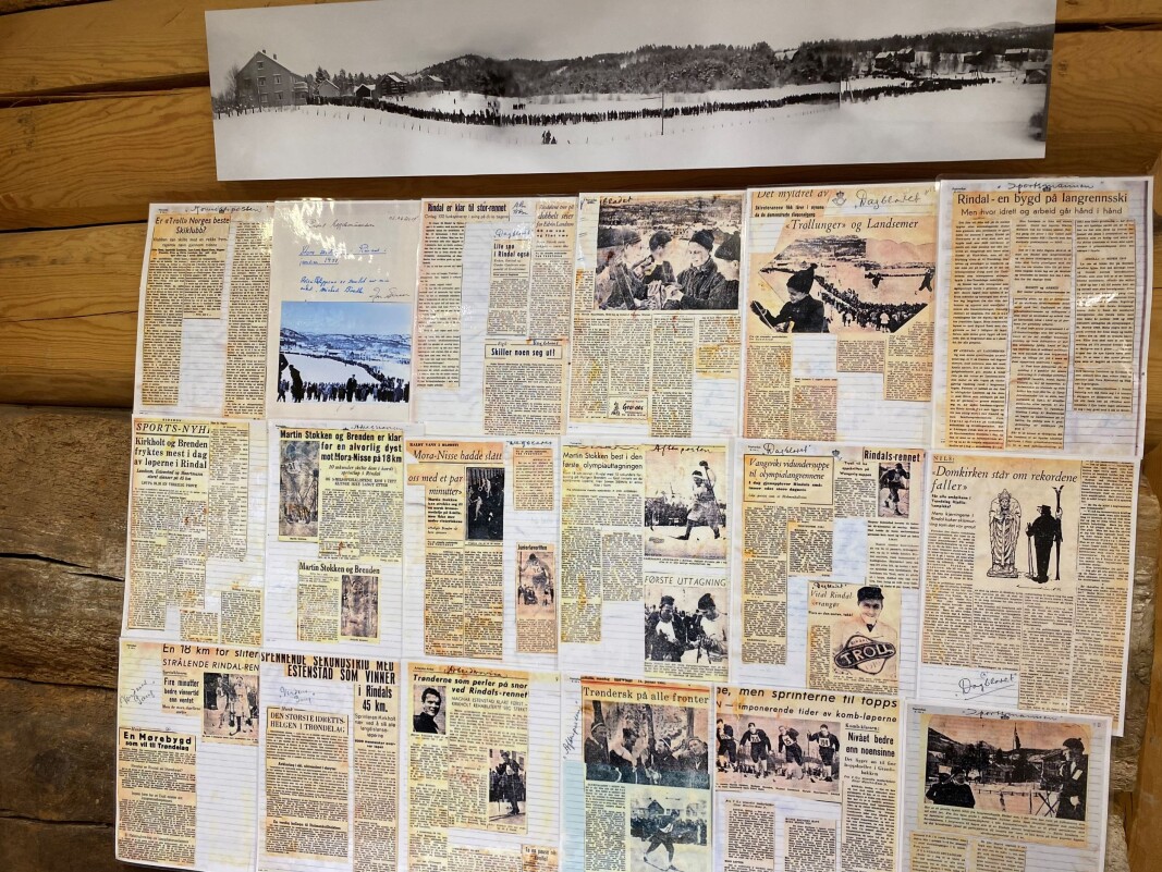 Før OL i Oslo i 1952 ble det arrangert uttaksrenn til OL i Rindal. Bildet øverst viser hvor mye folk som kom til Rindal for å se rennet. Avisutklippene viser hvor stor interesse det var for dette rennet i hele landet. Før OL i Oslo i 1952 ble det arrangert uttaksrenn til OL i Rindal. Bildet øverst viser hvor mye folk som kom til Rindal for å se rennet. Avisutklippene viser hvor stor interesse det var for dette rennet i hele landet.