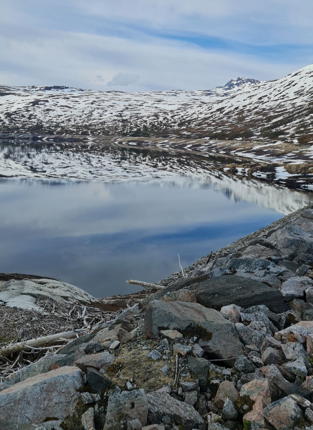 Morgenbilde fra Gråsjøen. Med snota i bakgrunnen. Morgenbilde fra Gråsjøen. Med snota i bakgrunnen.