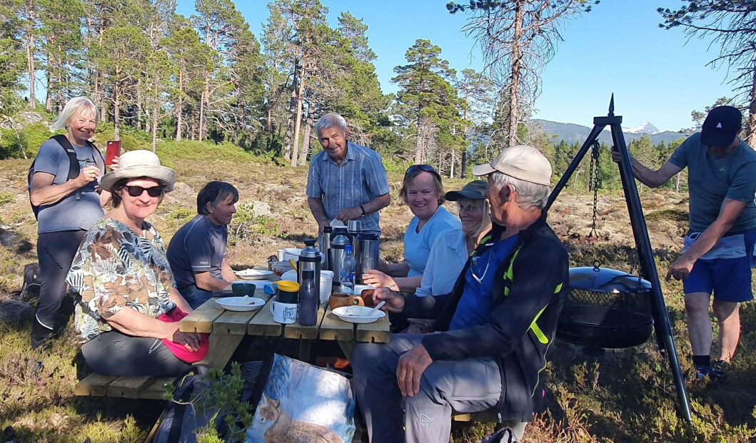 Kaffelag ved Bloddråpetrallen. Kaffelag ved Bloddråpetrallen.
