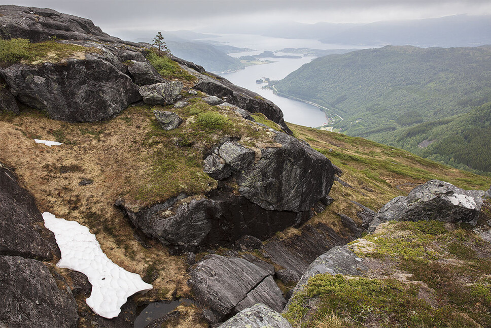 Utsikt til Valsøyfjorden