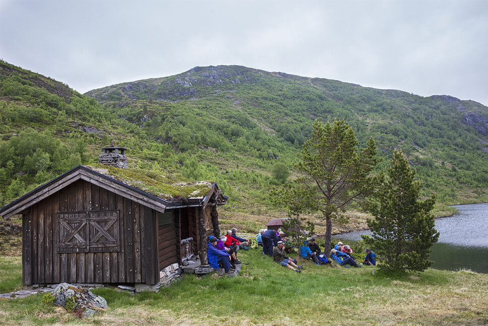 Ved Fjærlivatnet på nedturen