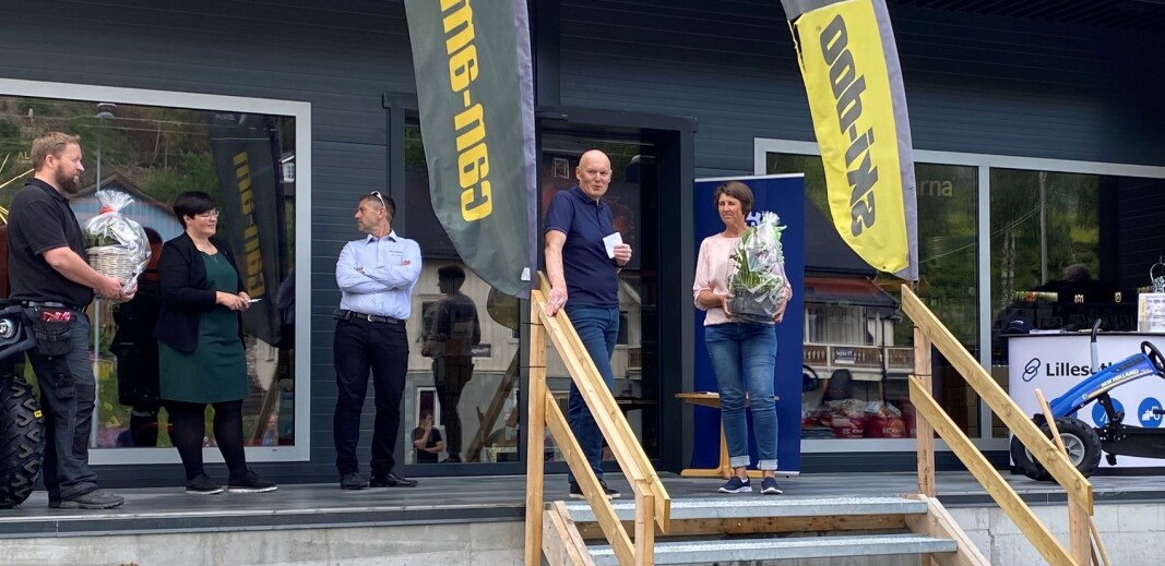 Rindal sparebank var blant de mange gratulantene. Rindal sparebank var blant de mange gratulantene.