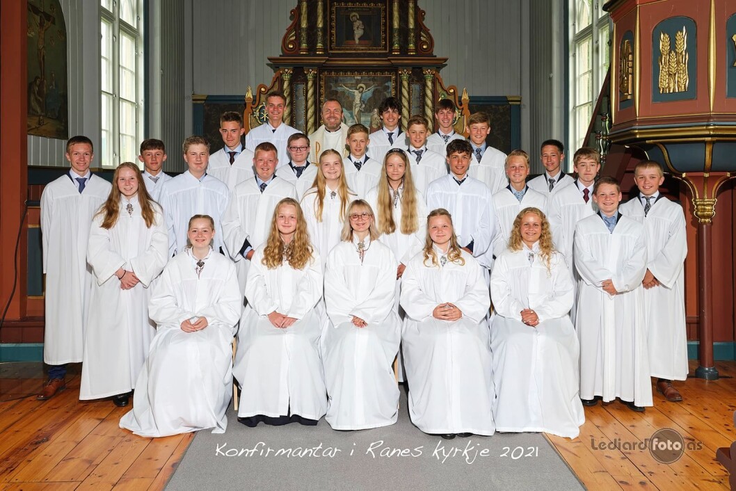Konfirmantane i Ranes kyrkje 2021 Konfirmantane i Ranes kyrkje 2021