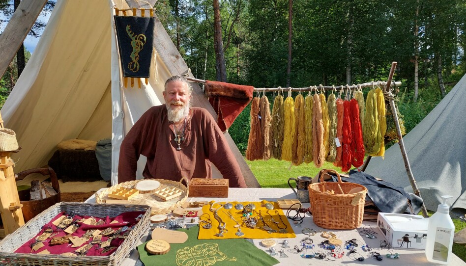 Møre Frie Vikingar har etablert vikingmarked på Igltjønna.