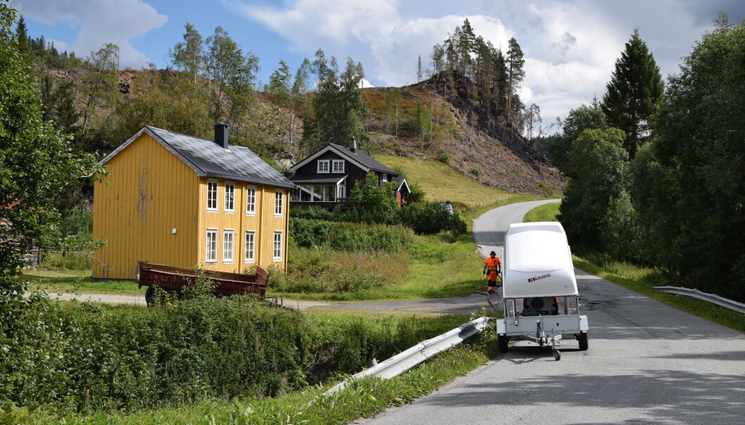 Her blir vann pumpa opp fra bekken. Her blir vann pumpa opp fra bekken.