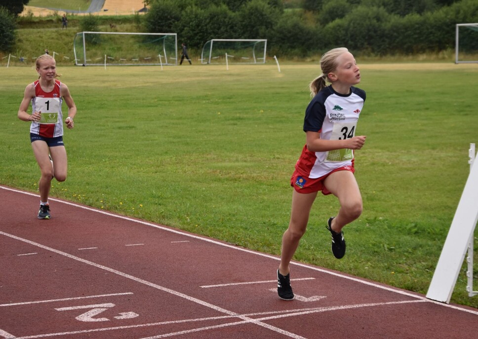 Anna i mål på 600m Anna i mål på 600m
