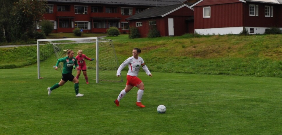 Kaptein og to-målsscorer Mali Løfald.
