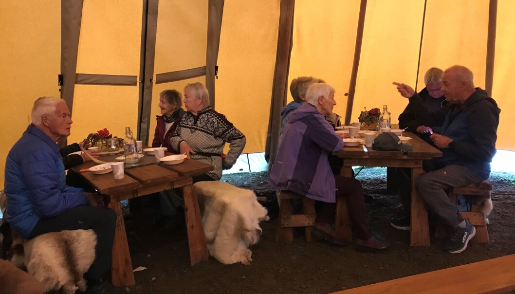 Trollgryta smakte. Trollgryta smakte.