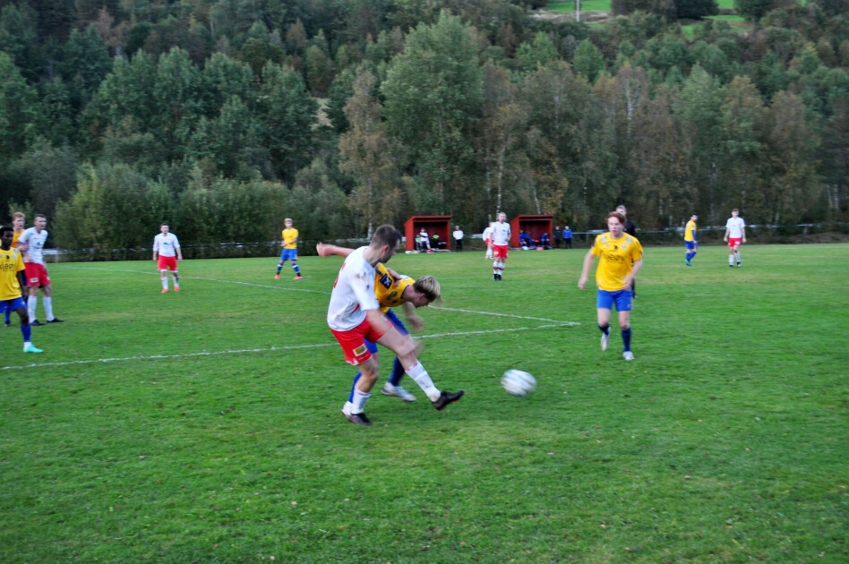 Torstein Heggem i duell.
