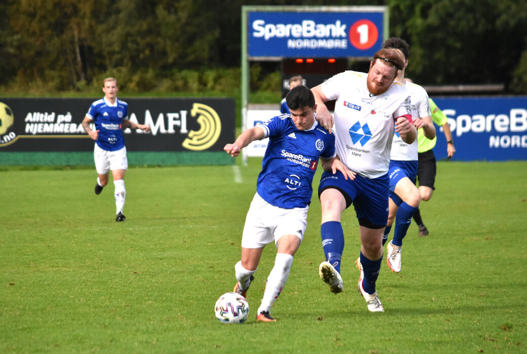 Arnstein Aasbø i tøff duell Arnstein Aasbø i tøff duell