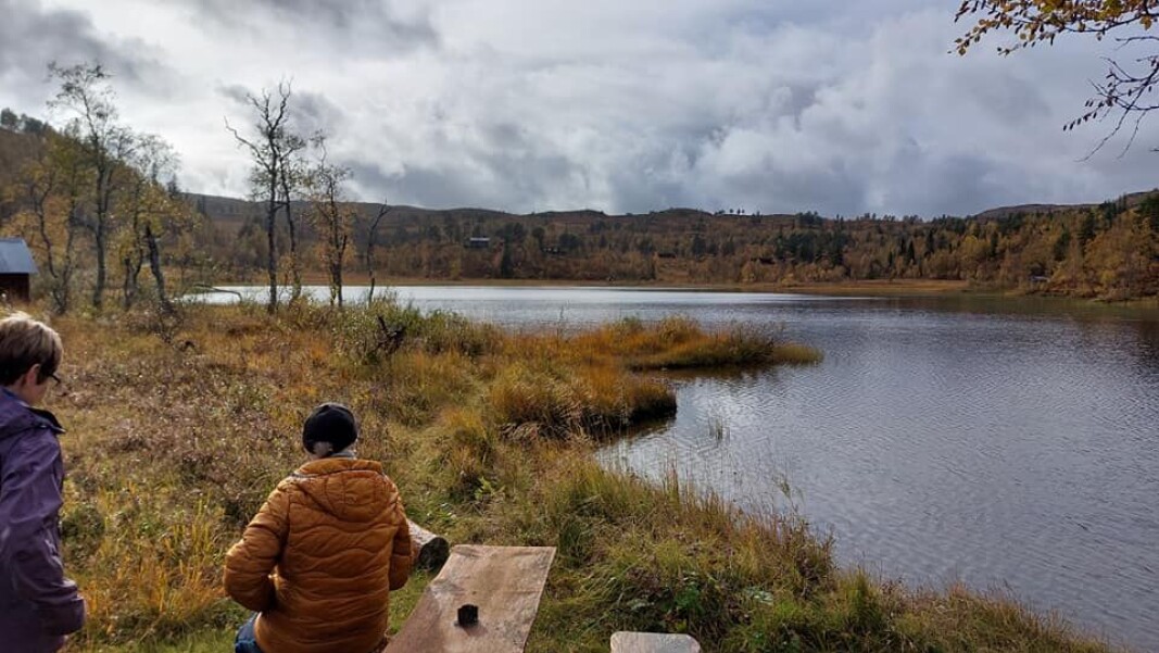 Ved Tiåvatnet Ved Tiåvatnet