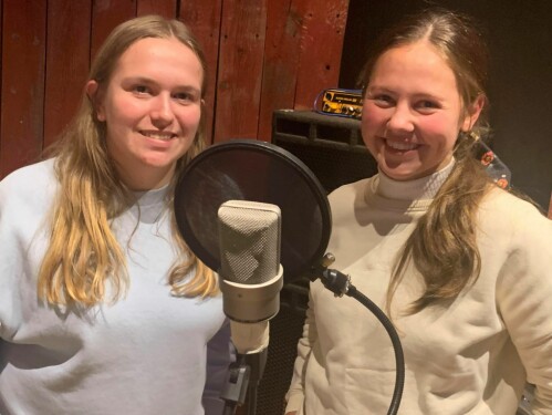 ...medan Oda Bæverfjord og Emilie Brøske Rønning la på flotte overstemmer seinare på dagen. ...medan Oda Bæverfjord og Emilie Brøske Rønning la på flotte overstemmer seinare på dagen.