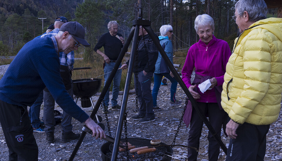 God stemning rundt grillen