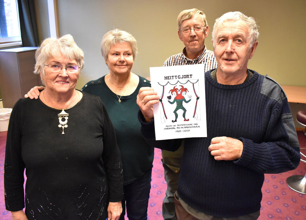 Revyveteraner som gjør comeback på scenen: Maren Larsen, Øyvind Holte, Anne Marie Moen og Johnse Sættem Revyveteraner som gjør comeback på scenen: Maren Larsen, Øyvind Holte, Anne Marie Moen og Johnse Sættem