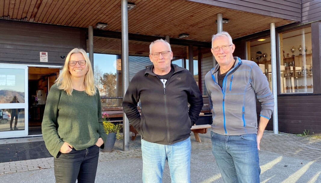 Bodil Børset, Magne Løset og Ola T Heggem gleder seg til stiftelsen av Rindal historielag. Bodil Børset, Magne Løset og Ola T Heggem gleder seg til stiftelsen av Rindal historielag.