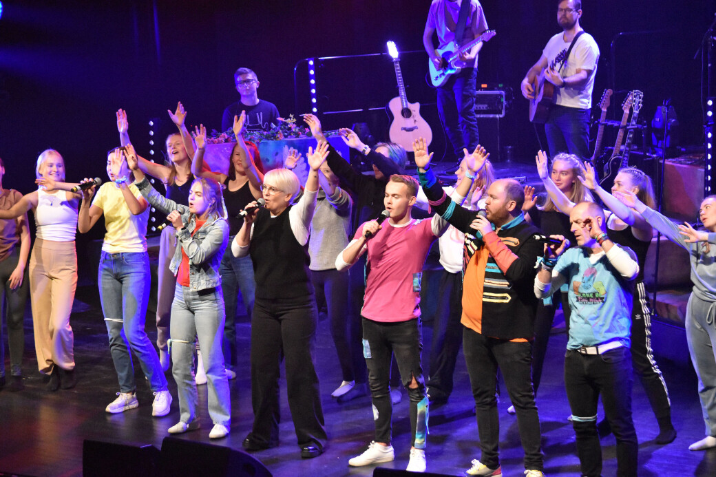 Gjengen bak «Viva la Vida – det beste fra Coldplay – Lenge leve livet!» Gjengen bak «Viva la Vida – det beste fra Coldplay – Lenge leve livet!»