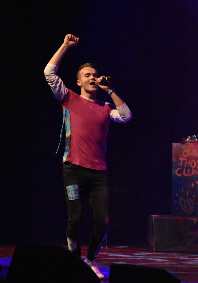 <span class=" font-weight-bold" data-lab-font_weight_desktop="font-weight-bold">Torstein Snekvik betyr show!</span> <span class=" font-weight-bold" data-lab-font_weight_desktop="font-weight-bold">Torstein Snekvik betyr show!</span>