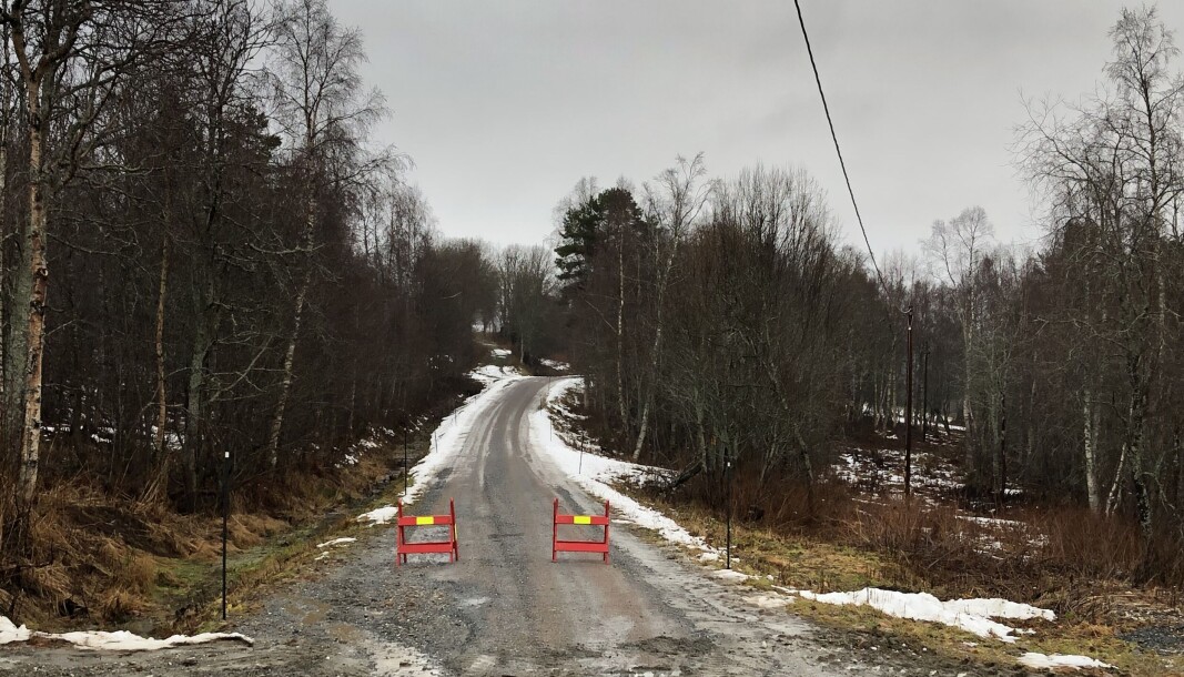 Sperring på Liagrendvegen. Sperring på Liagrendvegen.
