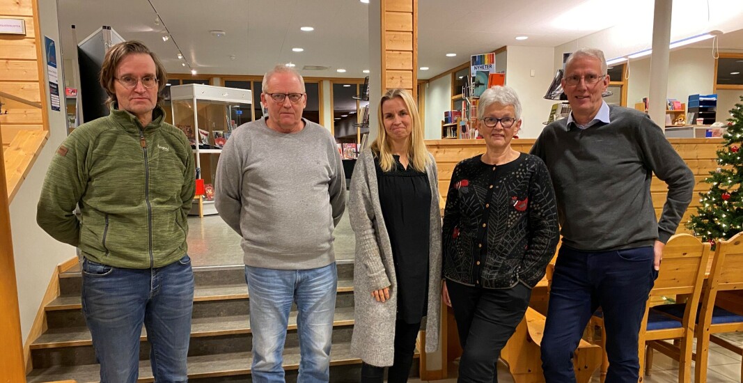 Det første styret i Rindal historielag: F.v. Jon Solem, Magne Løset, Bodil Børset, Anne Skjølsvold og Ola T Heggem. Det første styret i Rindal historielag: F.v. Jon Solem, Magne Løset, Bodil Børset, Anne Skjølsvold og Ola T Heggem.