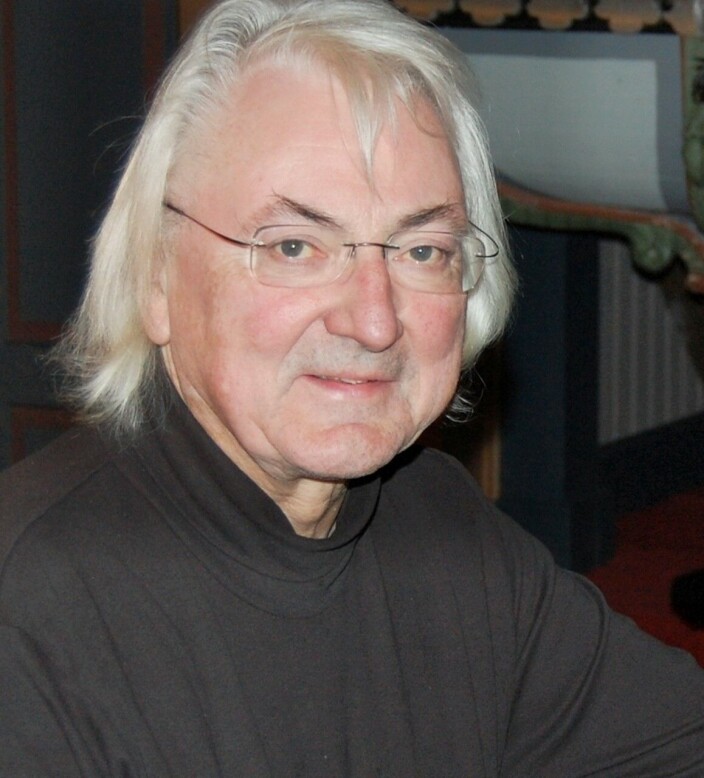 Evig unge Tor Eivind Strand er dagens akkompagnatør. Evig unge Tor Eivind Strand er dagens akkompagnatør.