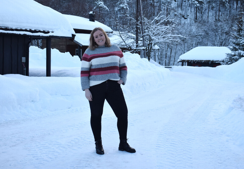 Heidi lader batteriene hjemme i Surnadal