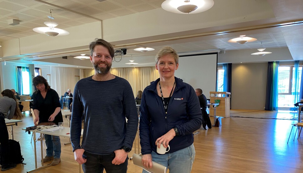 Eirik Fiske og Anne Saltrø Polden (Mona Rosvold i bakgrunnen)