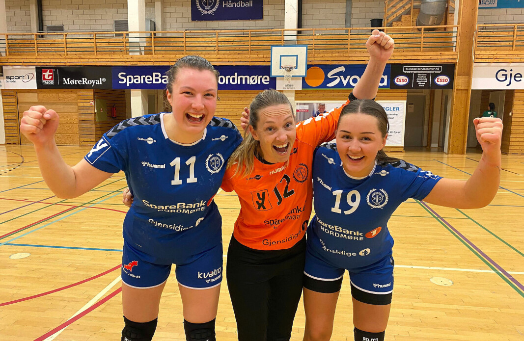 Anja Ranes, Heidi Haltli og Oda Bredesen kunne juble for seier mot Klæbu 2