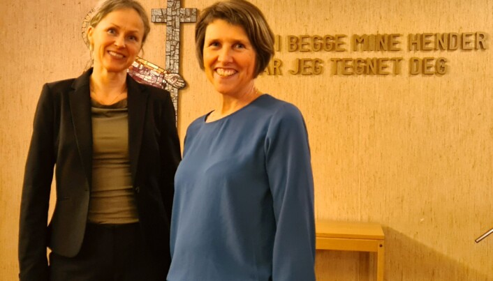 Lene Wilhelmsen og Arnhild Foseide Fagerholt. Lene Wilhelmsen og Arnhild Foseide Fagerholt.