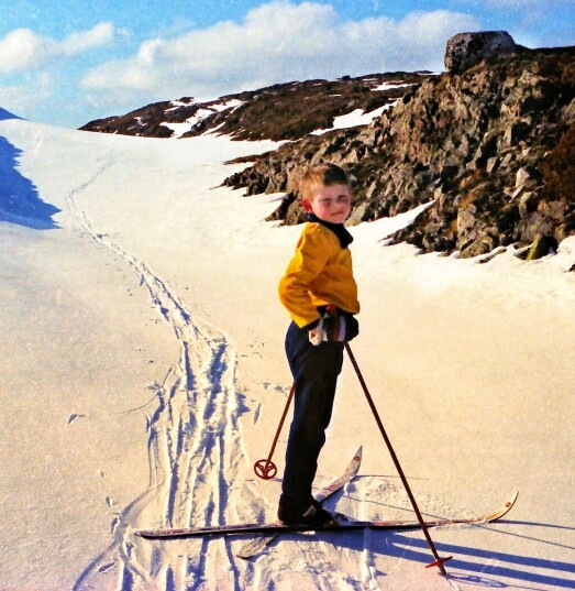 Håvard Storås, ca 7 år mellom Gaddfjellet og Litjtrollhøtta. Kanskje ga denne turen inspirasjon til drømmen om å gå Norge på langs.
