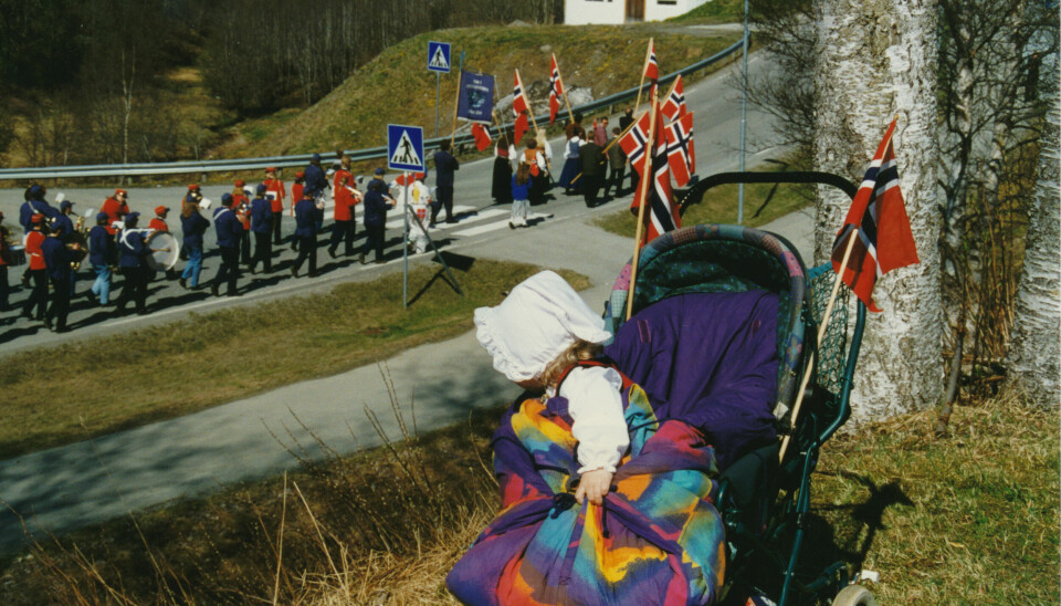 I 1995 hadde man selvfølgelig fargerik vogn og Voksipose fra Ullkorga.
