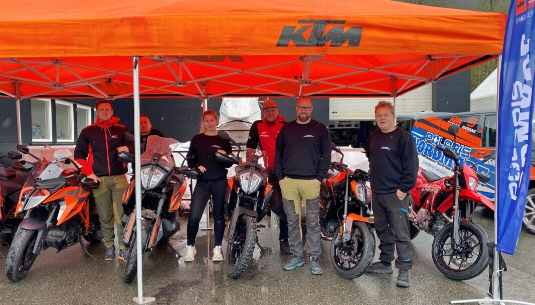 Polaris Nordmøre ønsker velkommen til roadshow, selv om været ikke er det aller beste. Polaris Nordmøre ønsker velkommen til roadshow, selv om været ikke er det aller beste.