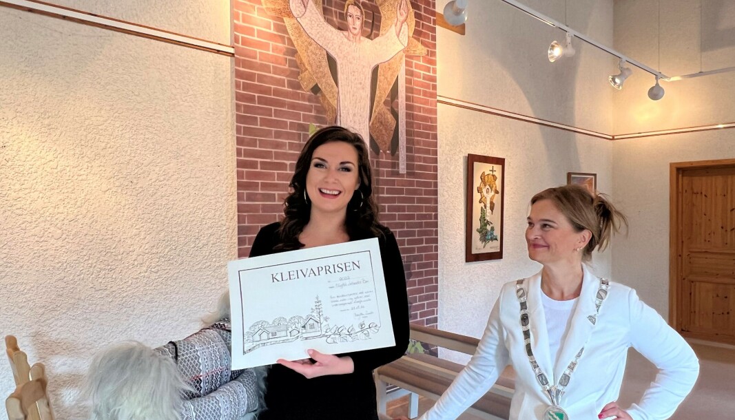 En stolt ordfører kunne dele ut årets Kleivapris til Sigrid Vetleseter Bøe. En stolt ordfører kunne dele ut årets Kleivapris til Sigrid Vetleseter Bøe.
