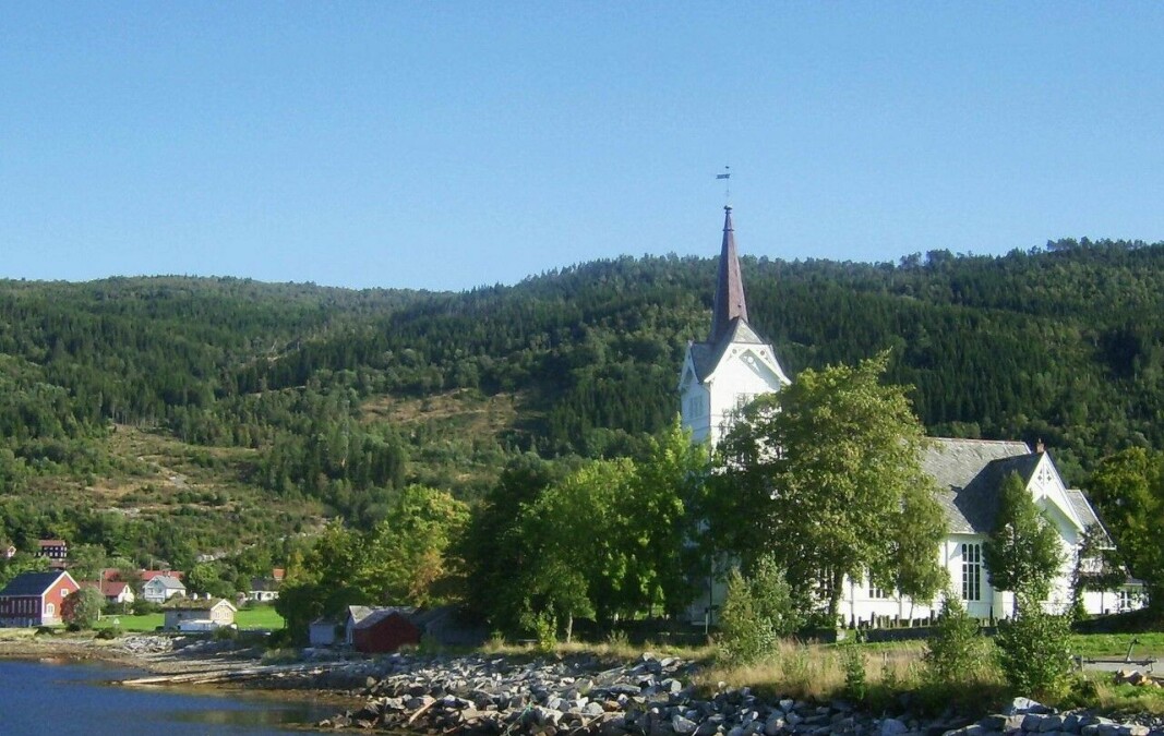 Den 125 år gamle Stangvik kyrkje er arena for fellesgudstenesta pinsedag.