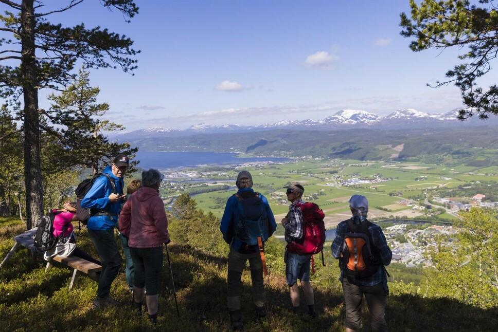 Først kvil på Salen.