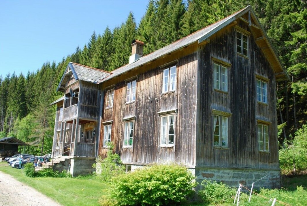 Fra den første gården hvor vi parkerte. Fra den første gården hvor vi parkerte.