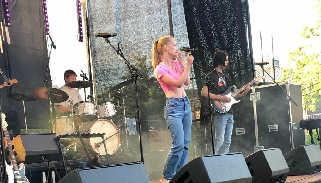 Echo med vokalist Ida Mo i front. Echo med vokalist Ida Mo i front.