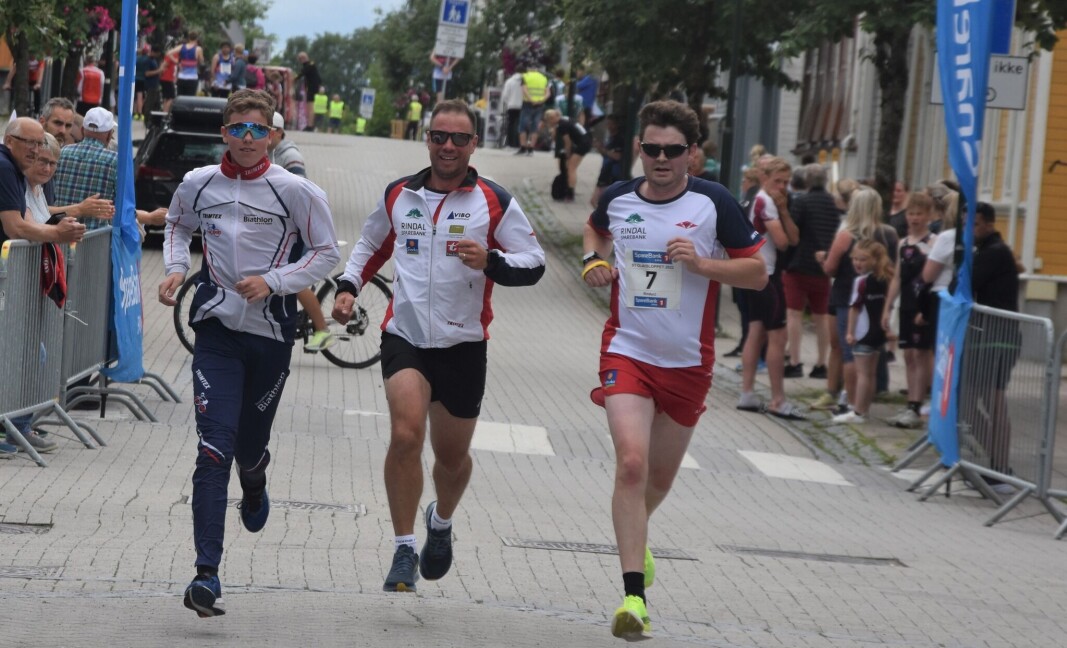 Lag 2, Sander, Lars og Ole. Lag 2, Sander, Lars og Ole.